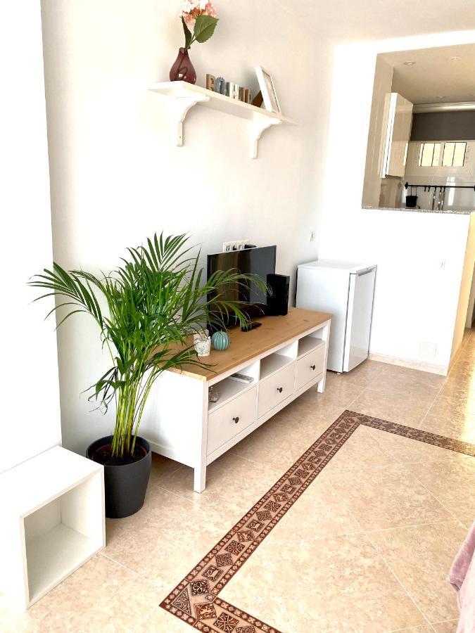 Iris Vistas Sea & Sun Benalmadena Apartment Luaran gambar