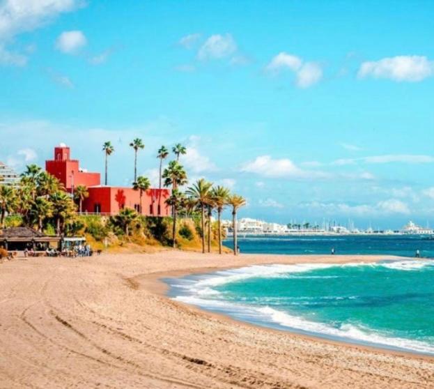 Iris Vistas Sea & Sun Benalmadena Apartment Luaran gambar