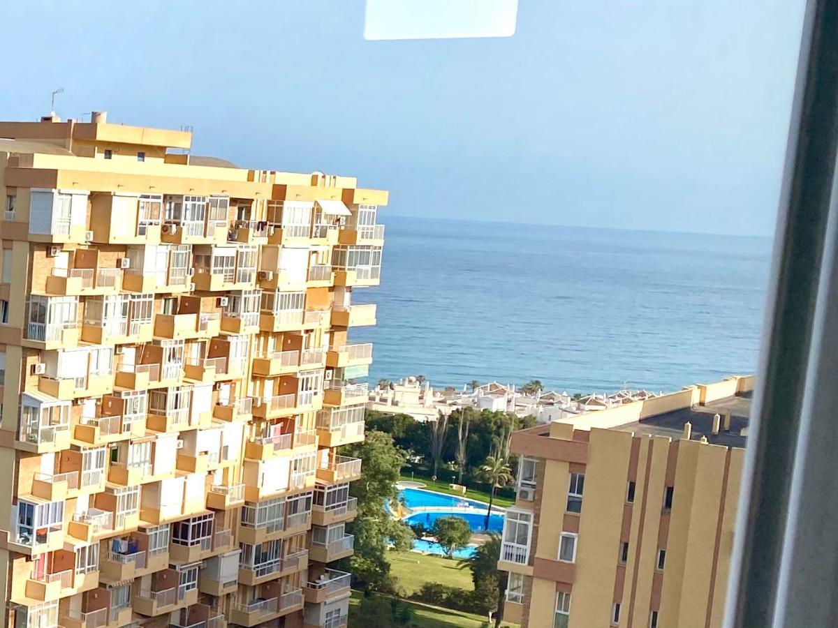 Iris Vistas Sea & Sun Benalmadena Apartment Luaran gambar