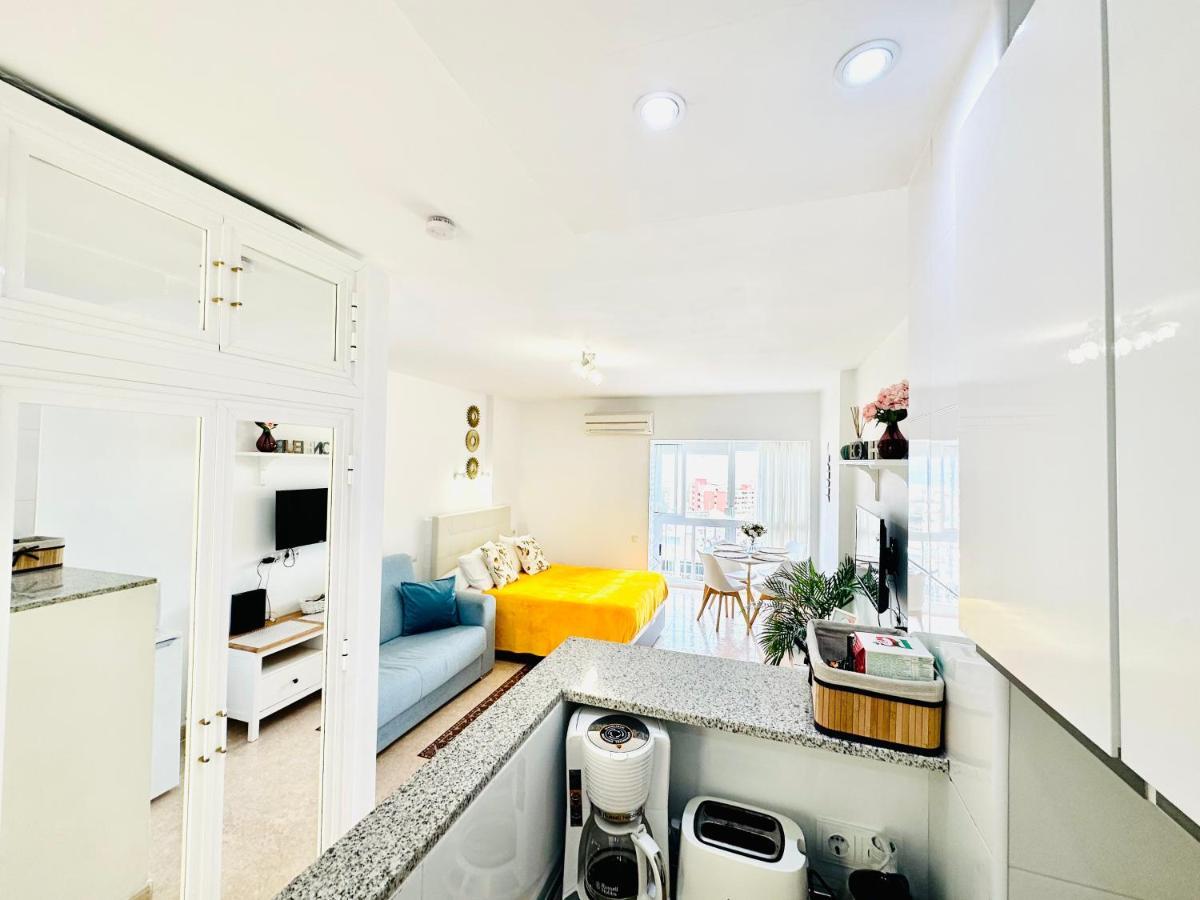 Iris Vistas Sea & Sun Benalmadena Apartment Luaran gambar